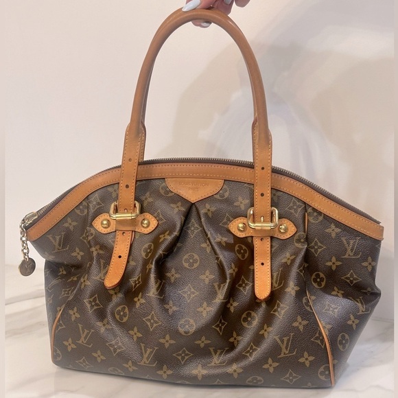 Louis Vuitton Tivoli Monogram GM Shoulder Bag - Picture 1 of 14